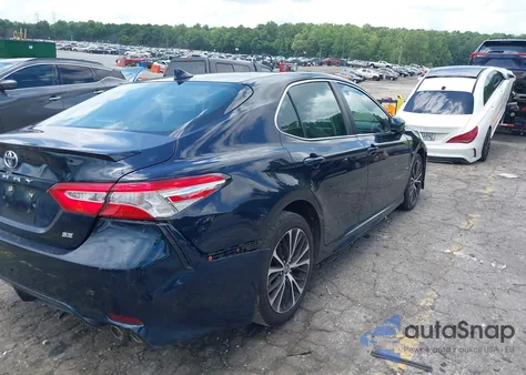 2020 Toyota Camry Se из США, поврежденный, VIN 4T1G11AK9LU306477